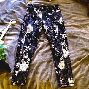 Victoria's Secret Black and Pink Floral Leggings